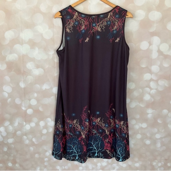 Sheilay Black Dress with Coral Print - Picture 4 of 6